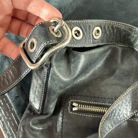 Coach vintage y2k soho slim Go4s-1415 legacy black leather crossbody bag - Picture 2 of 6